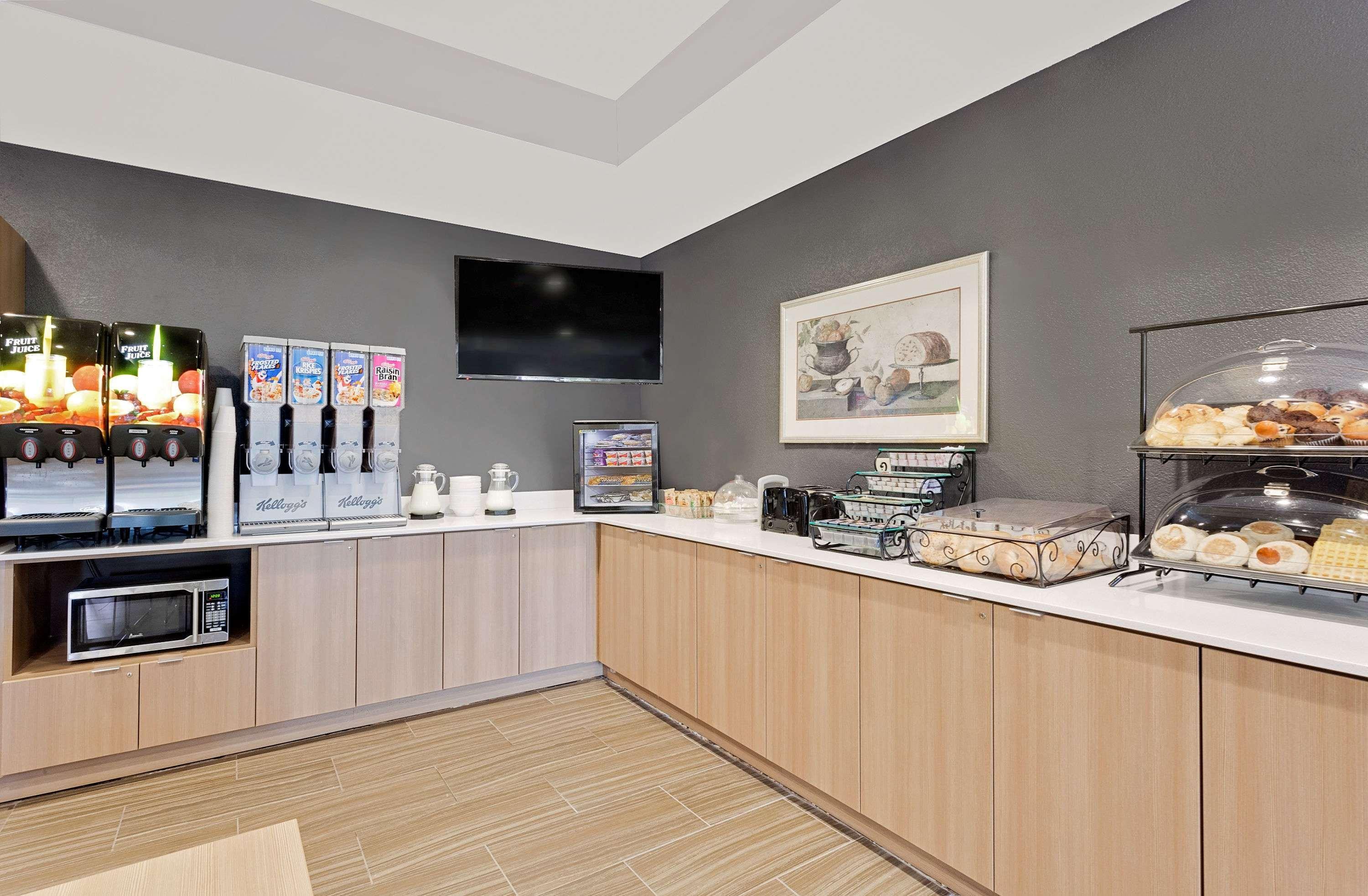 Microtel Inn & Suites By Wyndham Middletown Buitenkant foto