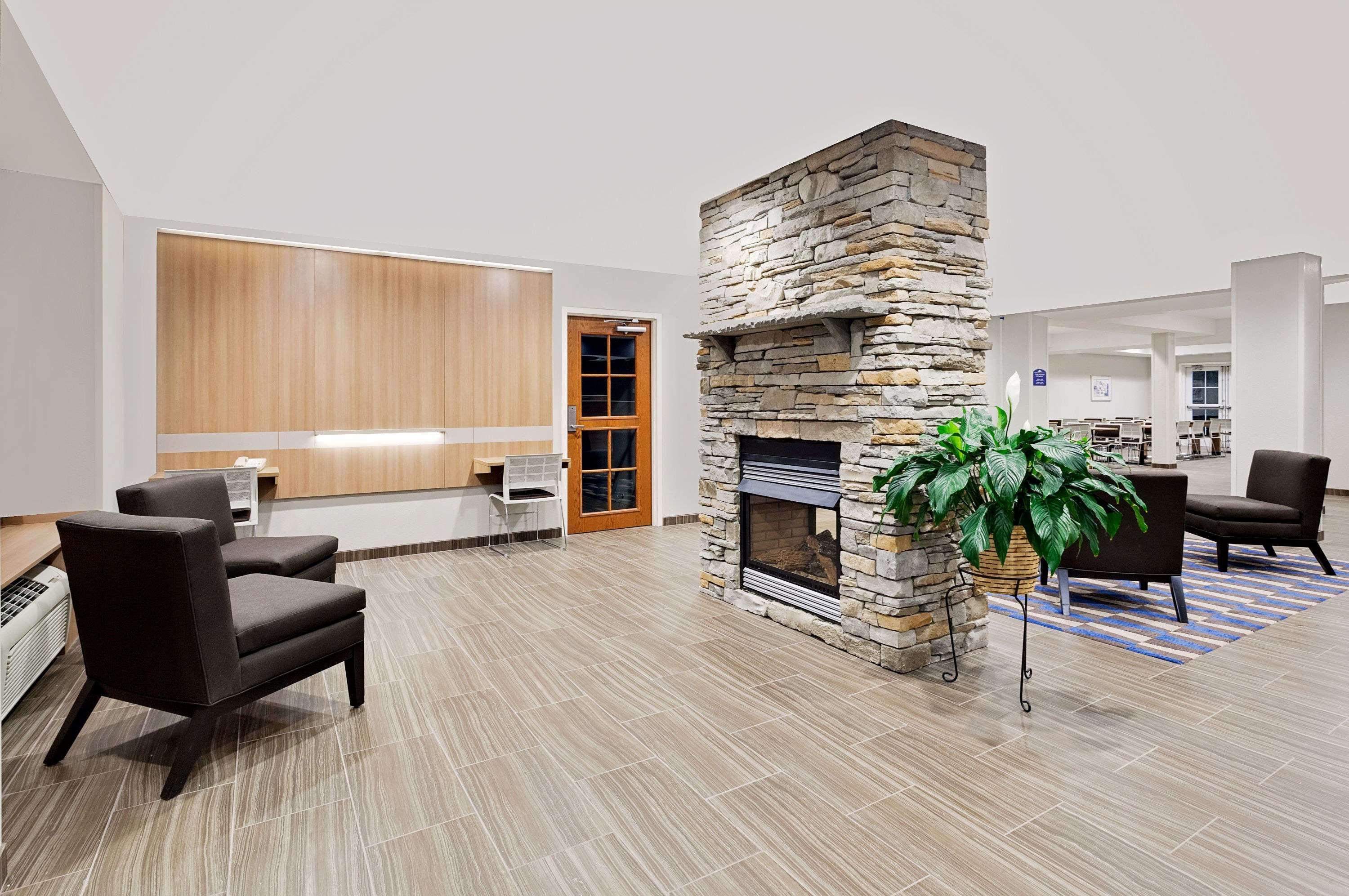 Microtel Inn & Suites By Wyndham Middletown Buitenkant foto