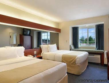 Microtel Inn & Suites By Wyndham Middletown Buitenkant foto